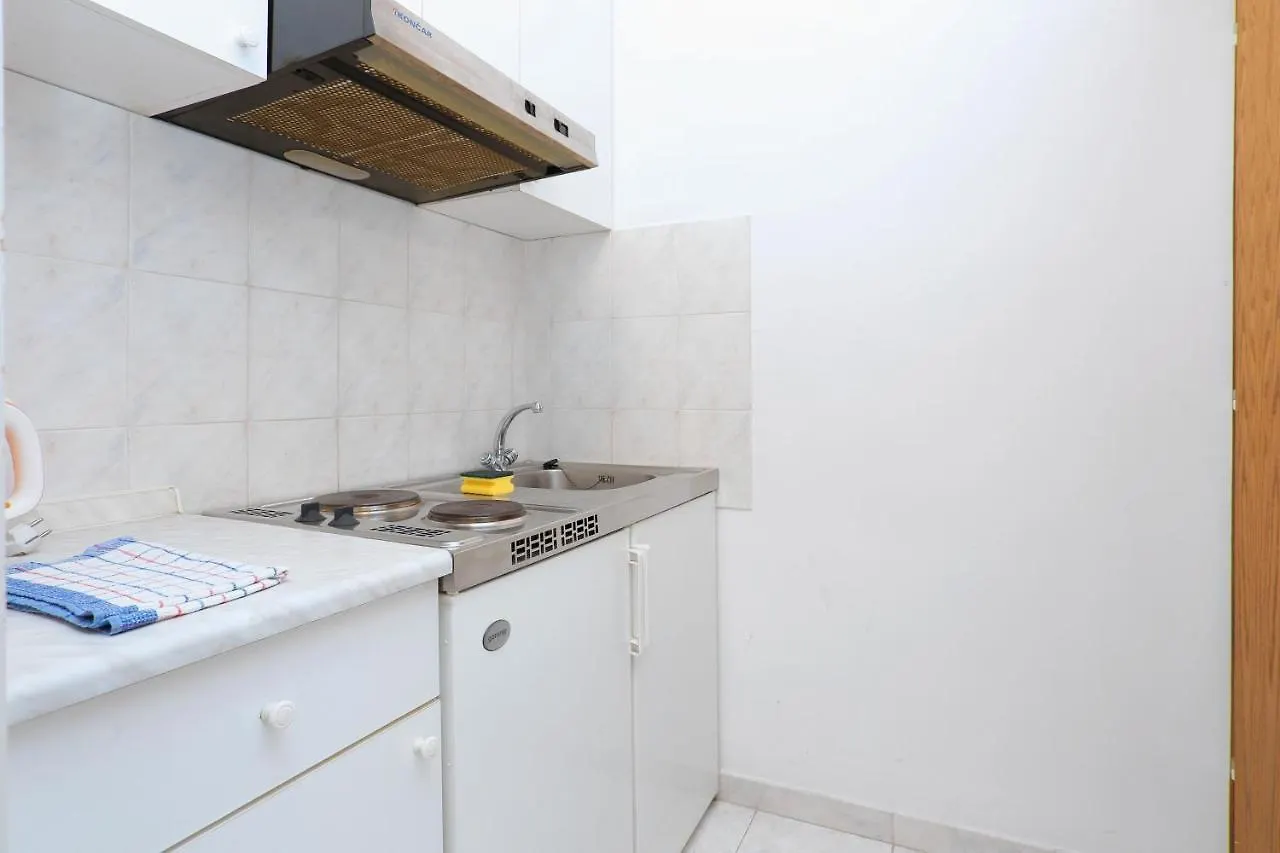 Studio Slatine 13298A Trogir 0*,