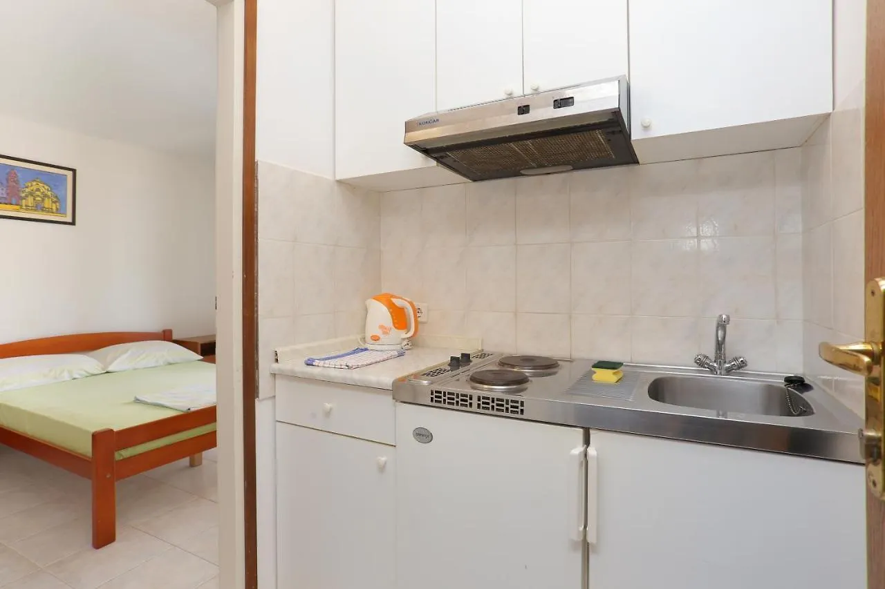 Studio Slatine 13298A Trogir Apartament